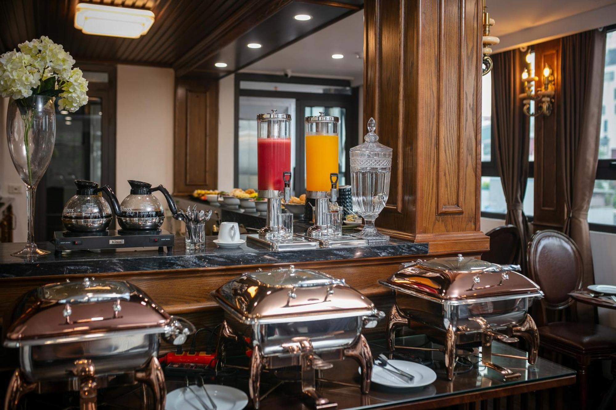 Trangtrang Luxury Hotel Hanoi Luaran gambar