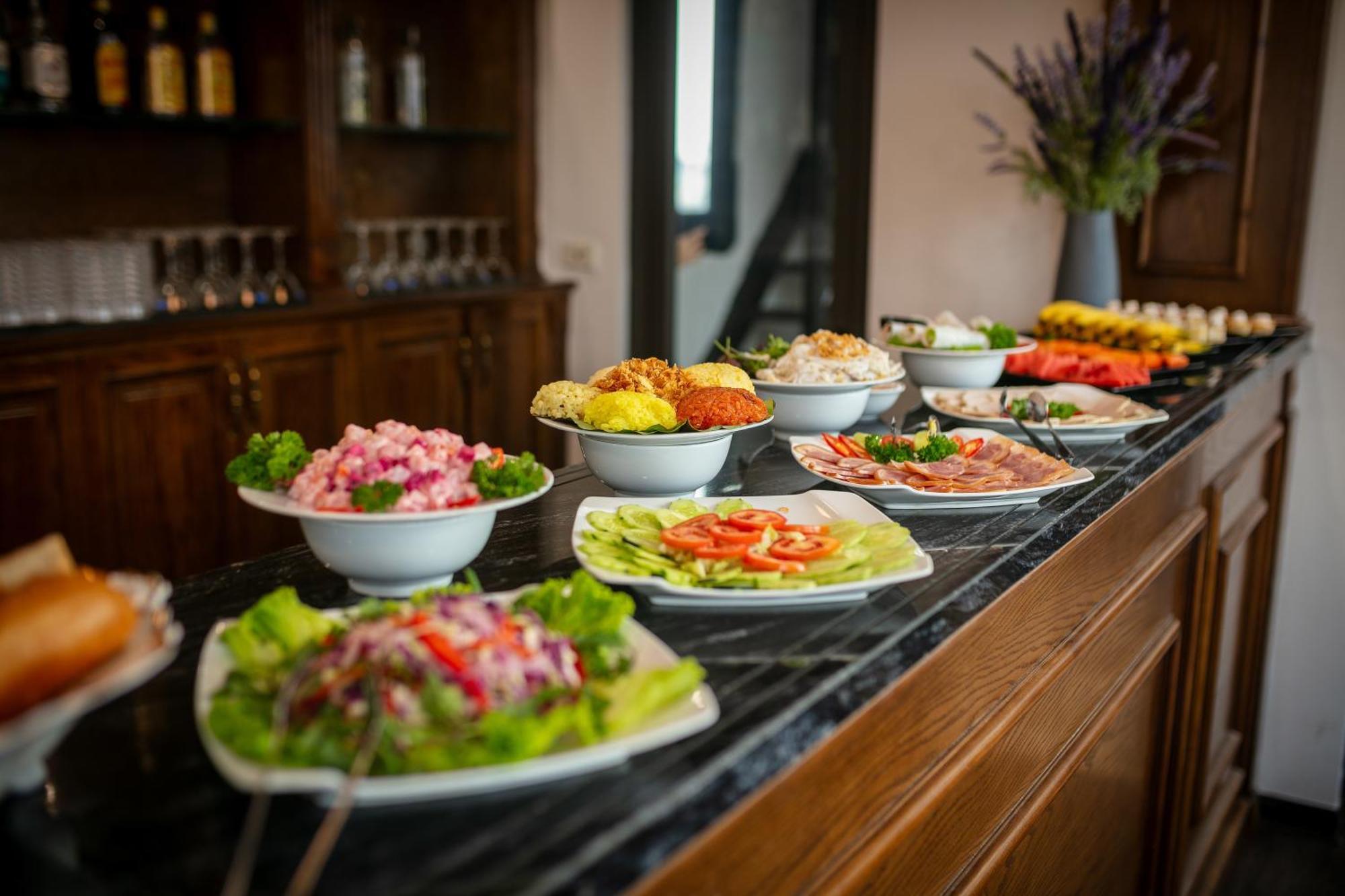 Trangtrang Luxury Hotel Hanoi Luaran gambar